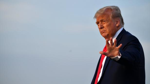 Glühbirnen: Trump will nicht "orangefarben aussehen"