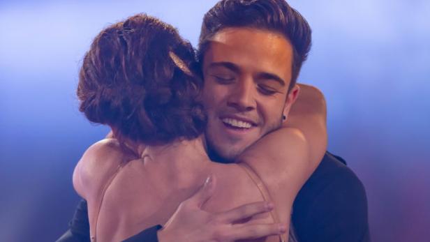 "Let's Dance"-Stars Luca Hänni und Christina Luft zeigen sich verliebt wie nie