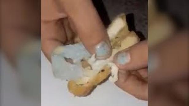 McDonald's: Kind erstickt beinahe an Gesichtsmaske, die in Nuggets verkocht war