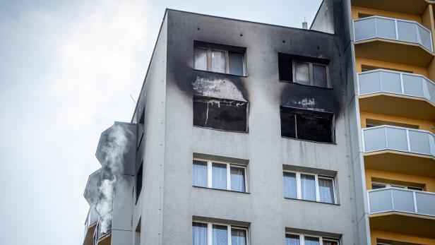Elf Tote bei Hochhausbrand in Tschechien, darunter drei Kinder