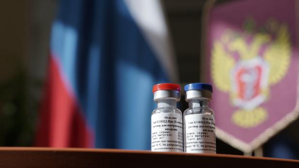&quot;Sputnik V&quot;: Präsident Putin rühmte sich Dienstagfrüh mit der Zulassung des ersten Corona-Impfstoffes.