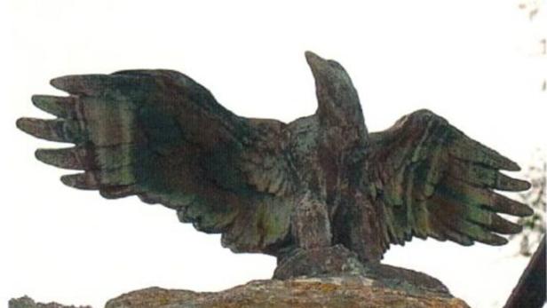 NÖ: Bronzener Adler von Kriegerdenkmal gestohlen