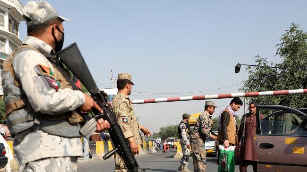 Checkpoint in Kabul