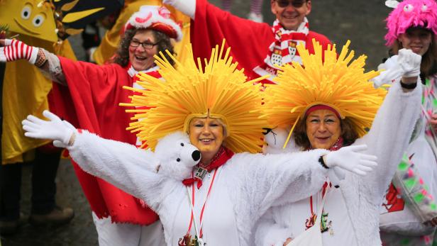 Minister Spahn besorgt wegen Infektionsgefahr: Fällt Karneval für die Deutschen aus?