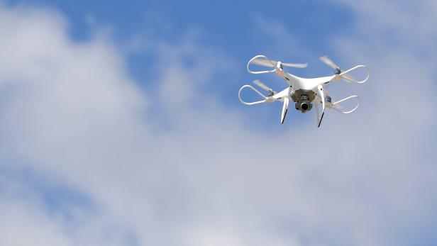 Nehammer will 90 Drohnen zur Grenzüberwachung