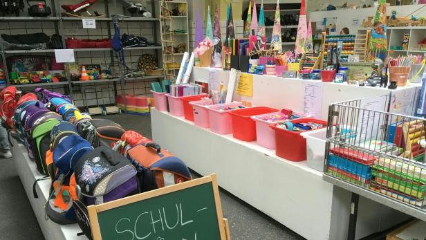 Hilfe für arme Familien: Soogut-Märkte bitten um Schulsachen
