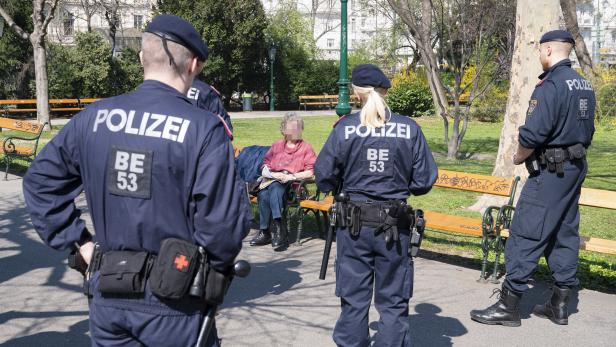 Polizeikontrollen im Wiener Stadtpark