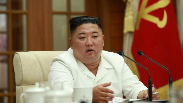 Nordkoreas Kim Jong-un droht USA und will Atomarsenal ausbauen