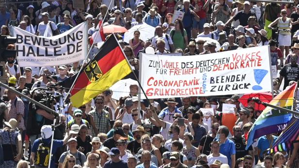 Demos gegen Corona-Politik dürfen in Berlin stattfinden
