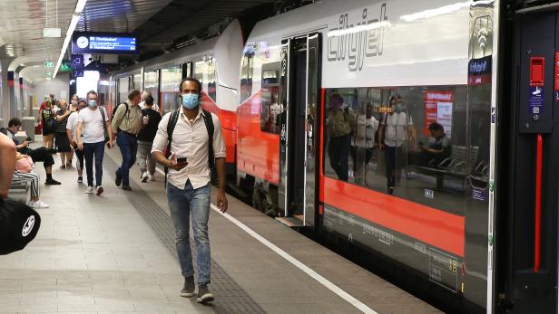 Massive Einschränkungen in Wiener Zugverkehr am Morgen