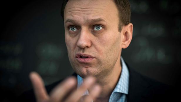 Nawalny-Team: Kremlkritiker trank im Hotel vergiftetes Wasser