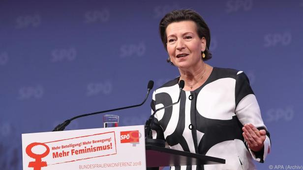 Frauenvorsitzende Heinisch-Hosek kritisiert die Regierung