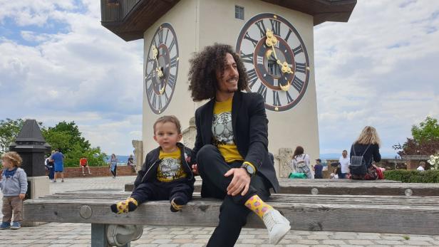 Omar Khir Alanam lebt mit seinem Sohn in Graz