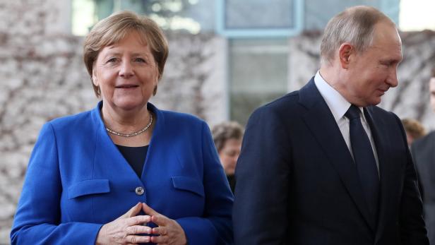 Merkel fordert Putin heraus