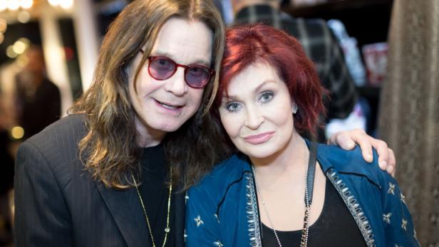 "Er blieb ganz ruhig dabei": Ozzy Osbourne versuchte, Ehefrau Sharon umzubringen