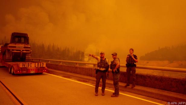 Waldbrände breiten sich in den USA aus