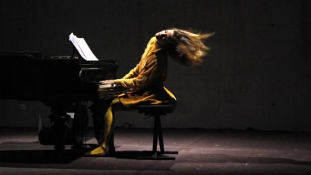 Todesengelartige Klavierschülerin: Elzemarieke de Vos