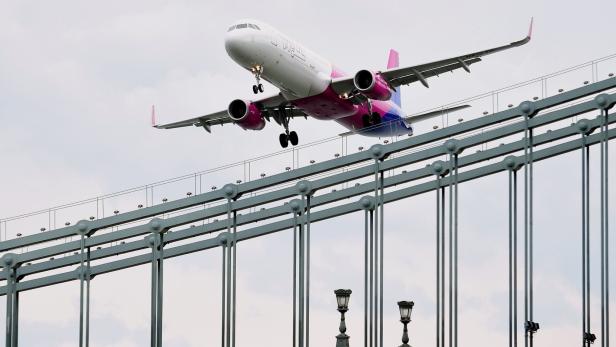 Flughafen Wien: Angriff der Billig-Airlines