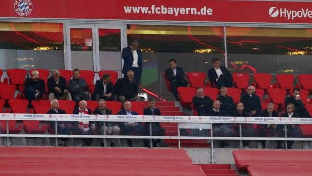 Rüge für FC Bayern wegen Missachtung der Abstandregel