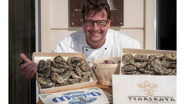 Markus Trocki mit seinen Austern