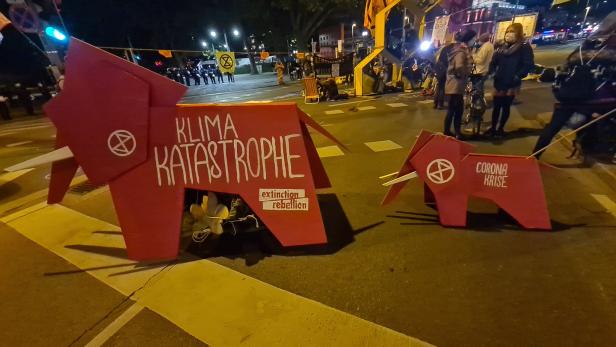 Wieder Blockade durch Umweltaktivisten in Wien