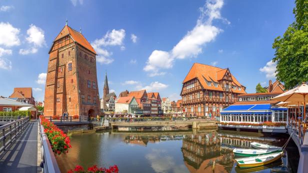 Wer nach Deutschland reist (im Bild Lüneburg), muss sich bald registrieren lassen.
