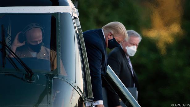 Trump wurde in ein Militärkrankenhaus geflogen