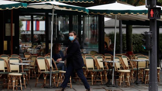 Paris bars to close as French capital placed on maximum COVID alert