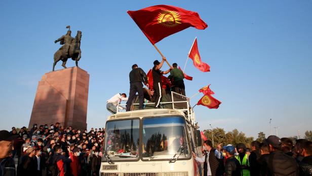 Wahlmanipulation? Kirgistan droht dritte Revolte in 15 Jahren