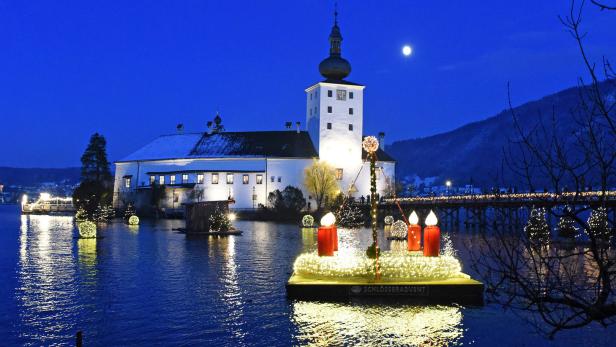 Der Schlösseradvent in Gmunden ist für heuer abgesagt. Die Seebeleuchtung erstrahlt damit erst wieder 2021.
