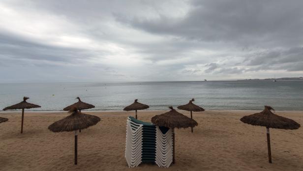 Orange alarm set in Balearics Islands due to weather warnings