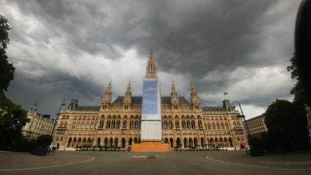 FPÖ-Obmanndebatte, Pinke als Regierungspartei: Wien und die Folgen für den Bund