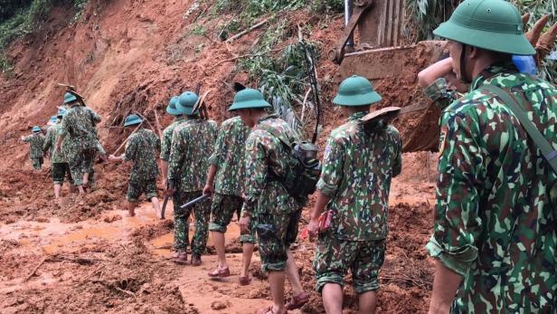 22 Soldaten nach Erdrutsch in Vietnam vermisst