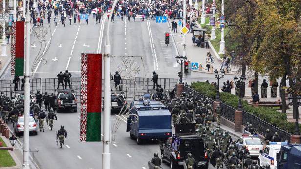 Weißrussland: Wieder demonstrieren Hunderttausend gegen den Diktator