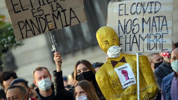 Proteste in Madrid gegen schärfere Anti-Coronamaßregeln