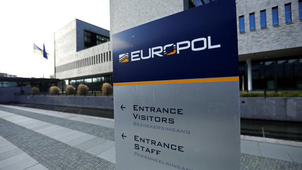 Europol sucht 19 gefährlichste Sexualverbrecher Europas