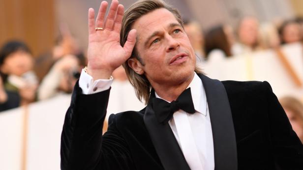Fans entsetzt: Brad Pitt sieht auf Cover aus wie eine Leiche