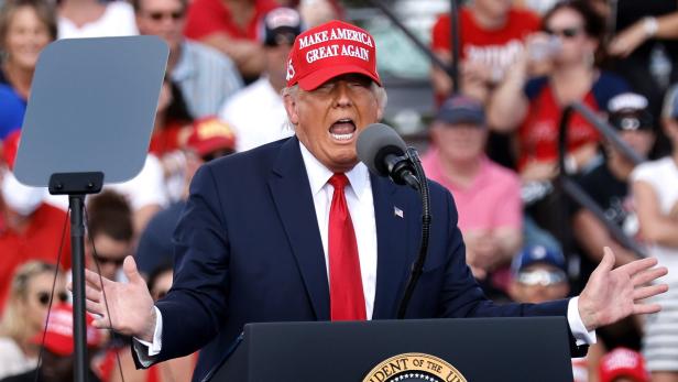 US-Präsident Donald Trump bei einer Wahlkampfveranstaltung in Tampa, Florida