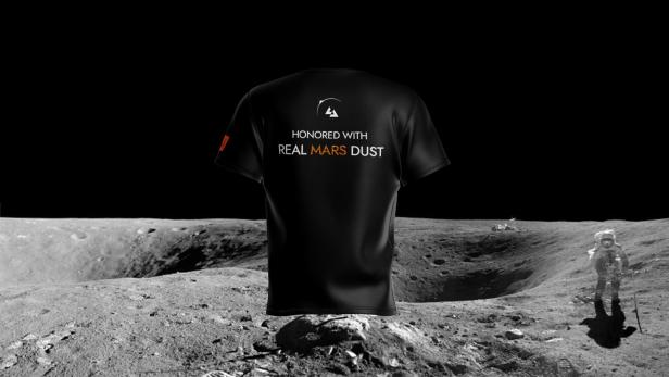 Mond- oder Marspartikeln werden in die Shirts eingearbeitet.