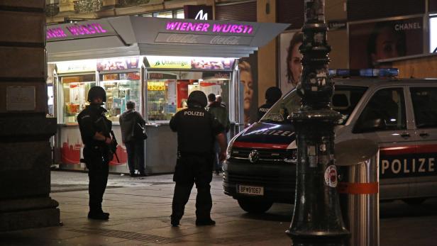 Wien-Anschlag: Direktor eines Gymnasiums nach Posting suspendiert