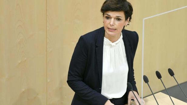 SPÖ beklagt Pensionskürzungen für alle