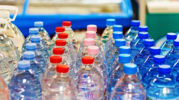Plastikflaschen könnten Österreich teuer kommen