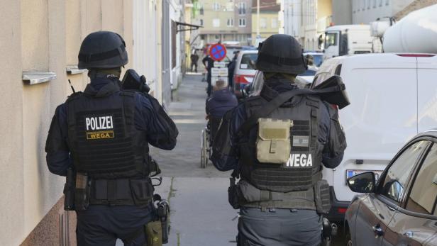 Terror in Wien: Acht Verdächtige in U-Haft