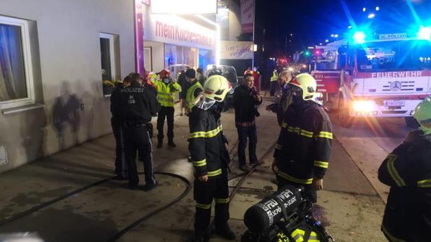 Zimmerbrand in St. Pölten: Person schwer verletzt