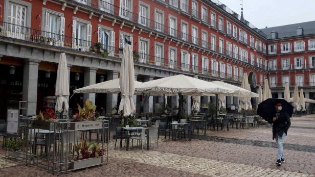 Am Wochenende blieben die Restaurants in Madrid spärlich besucht