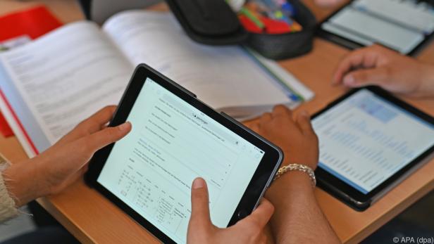 Schulen sollen digital aufgerüstet werden
