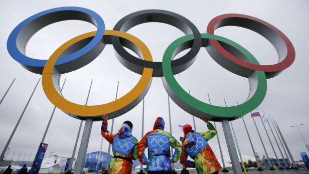 An der russischen Riviera am Schwarzen Meer, dem Küstenstreifen mit der Stadt Sotschi, läuft der Countdown für die Olympischen Spiele am Freitag kommender Woche.