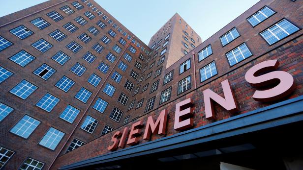FILE PHOTO: The Siemens logo is seen on a building in Siemensstadt in Berlin