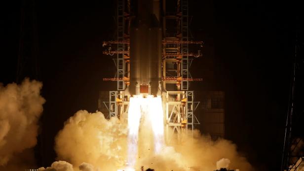 Raumsonde "Chang'e 5" gestartet: Was die Chinesen am Mond wollen