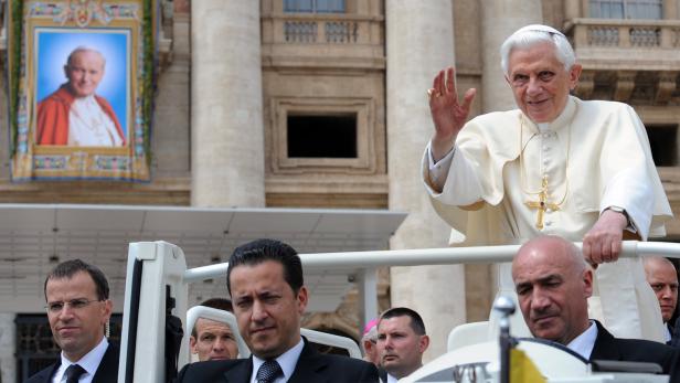 "Vatileaks": Skandalumwitterter Papst-Butler gestorben